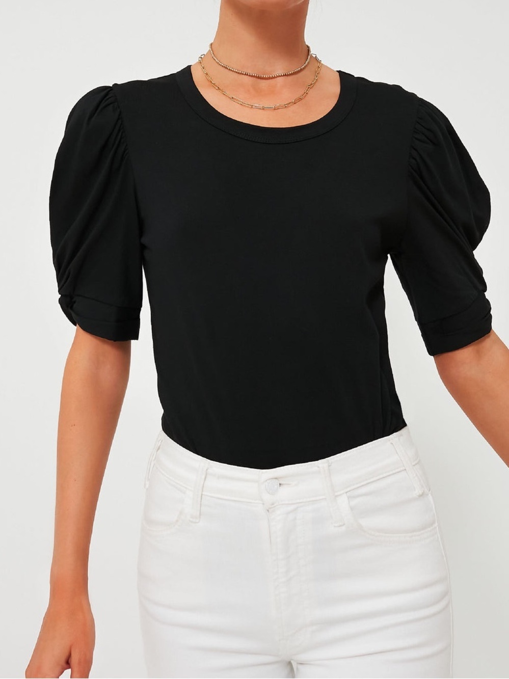 Tuckernuck Pomander Place Black Vesty Puff Short Sleeve Crewneck size small